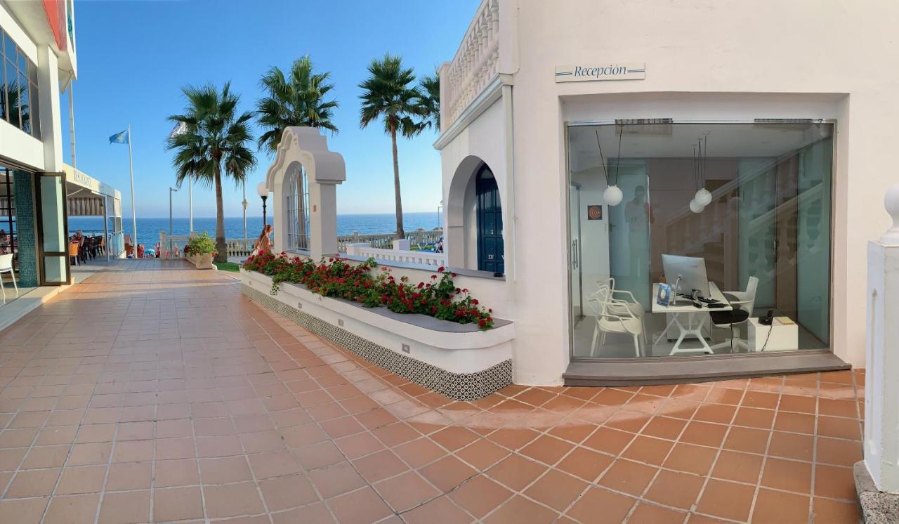 Apartamentos Perla Marina เนร์คา ภายนอก รูปภาพ