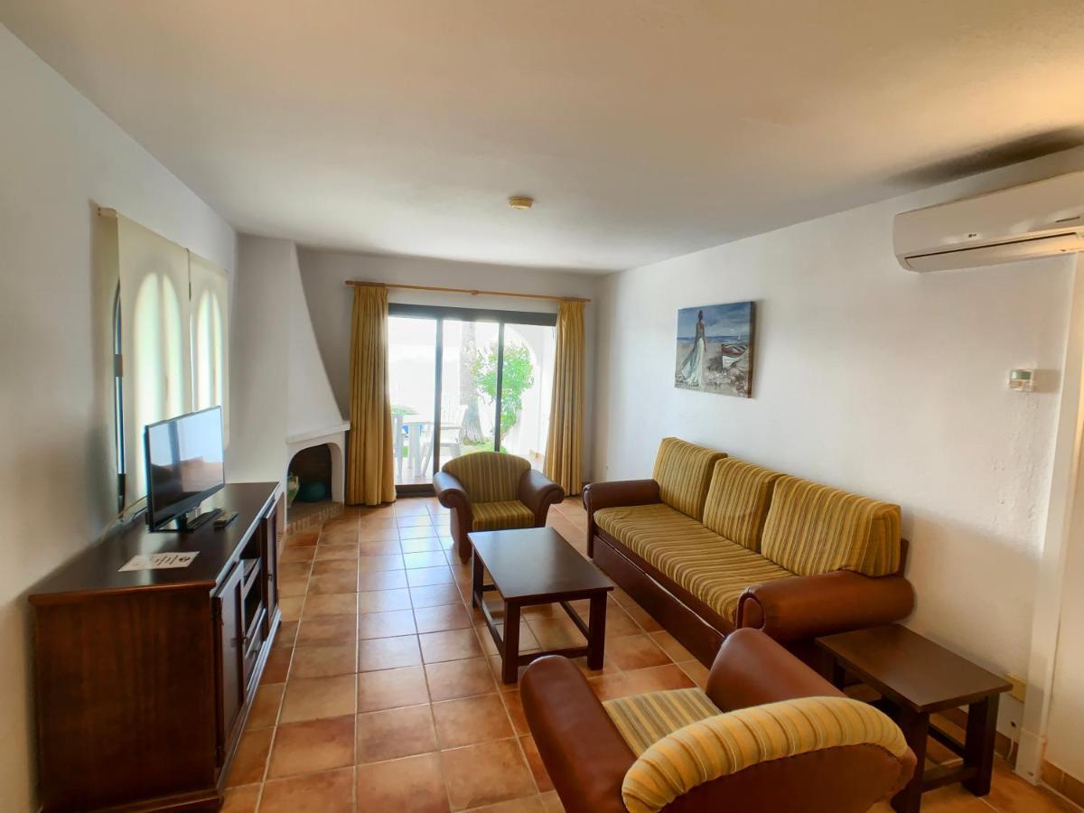 Apartamentos Perla Marina เนร์คา ภายนอก รูปภาพ