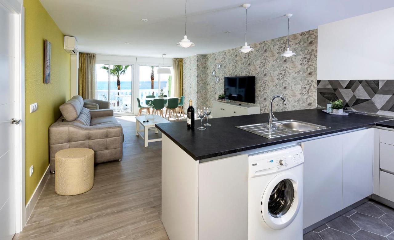 Apartamentos Perla Marina เนร์คา ภายนอก รูปภาพ