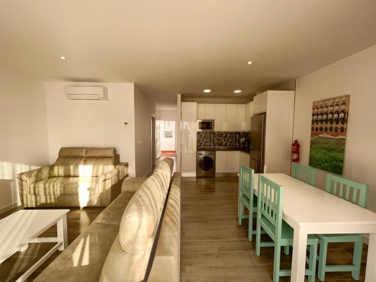 Apartamentos Perla Marina เนร์คา ภายนอก รูปภาพ