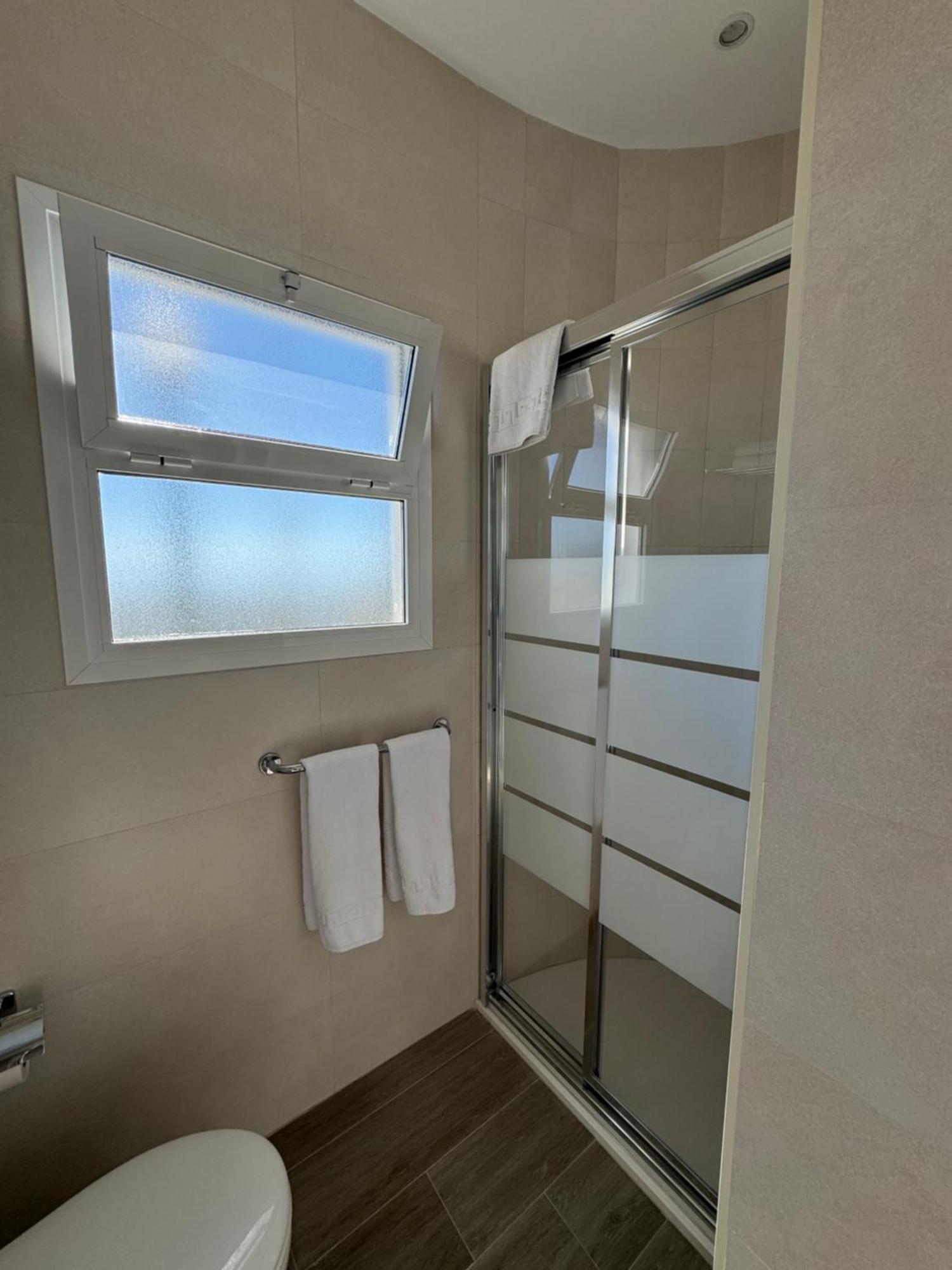 Apartamentos Perla Marina เนร์คา ภายนอก รูปภาพ