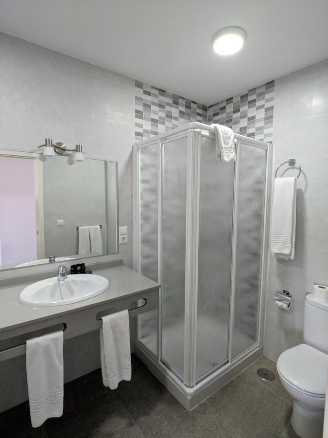 Apartamentos Perla Marina เนร์คา ภายนอก รูปภาพ