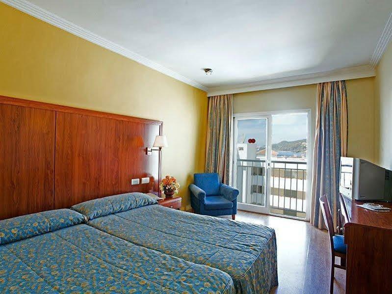 Apartamentos Perla Marina เนร์คา ภายนอก รูปภาพ
